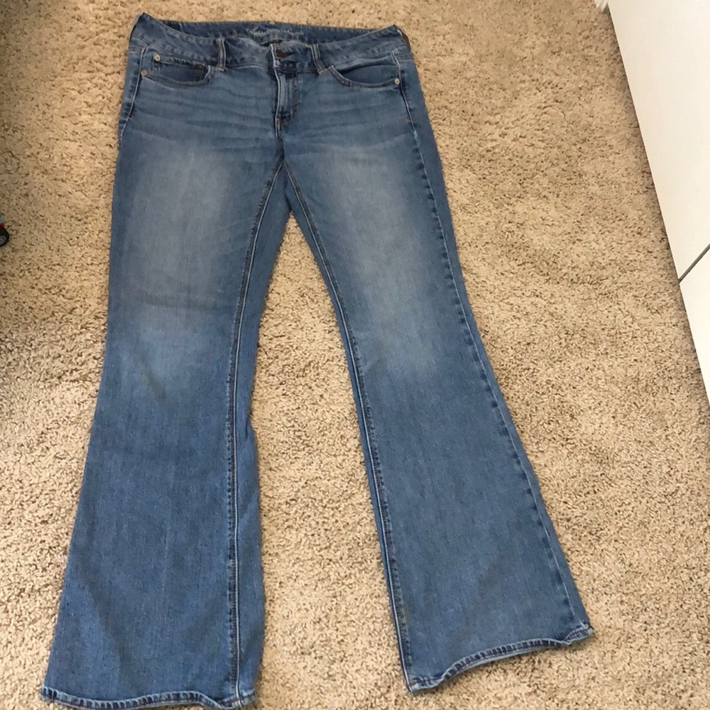 American Eagle Artist jeans